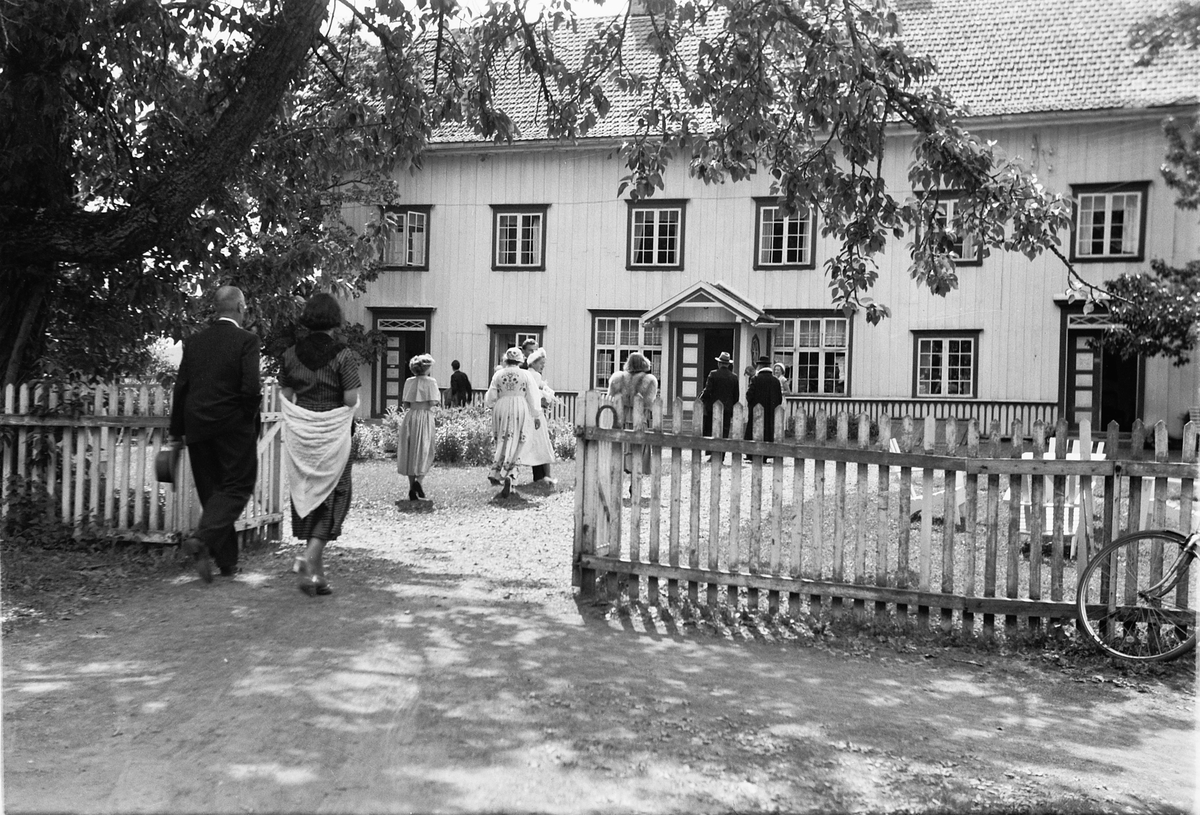 Håkon Prestkværn, RINGSAKER PRESTEGÅRD, HOVEDBYGNING.