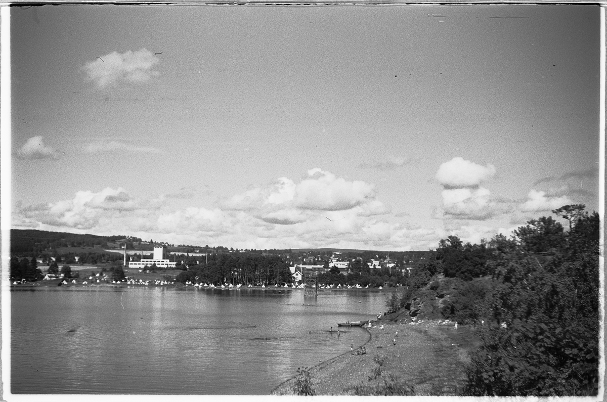 Håkon Prestkværn, DOMKIRKEODDEN, ROSENLUNDVIKA.