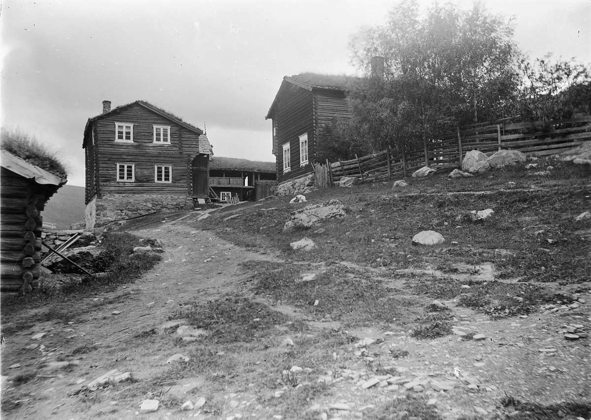 Kristoffer Horne, UKJENT GARD I GUDBRANDSDALEN.