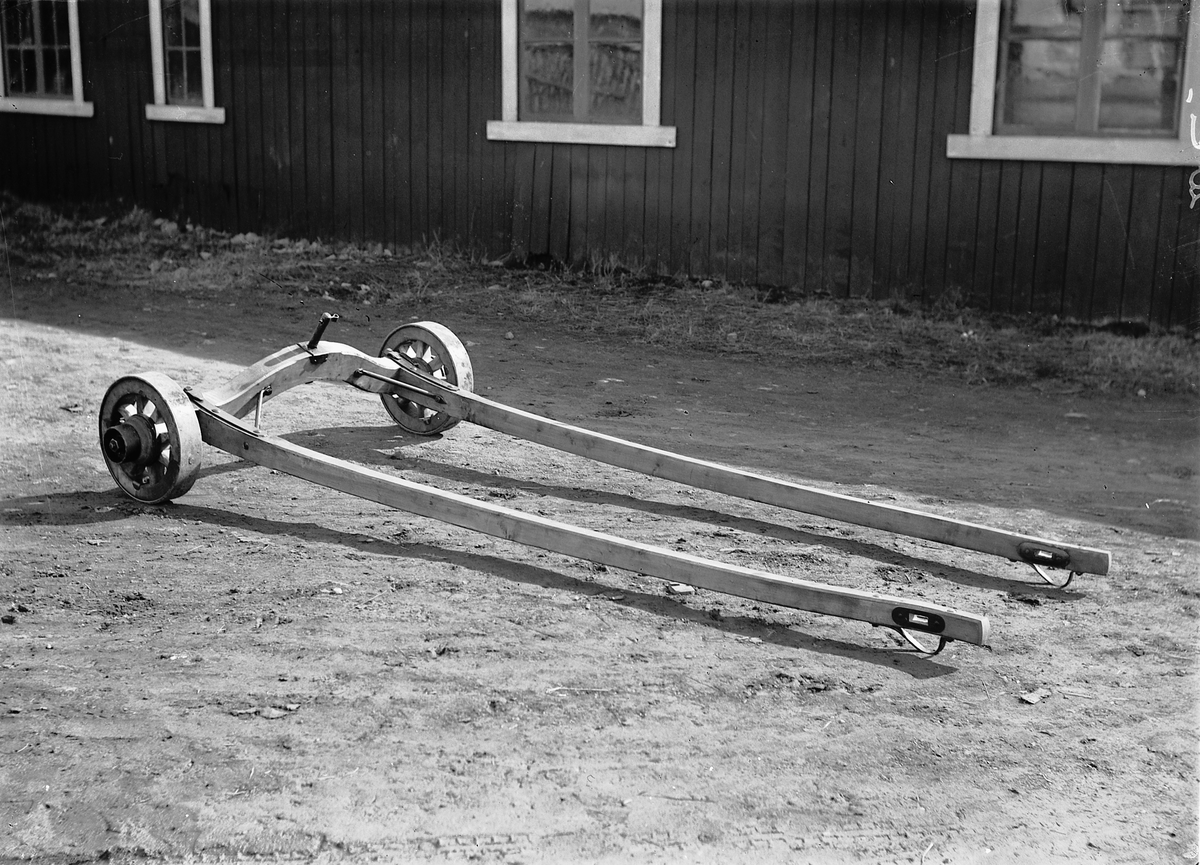 Simen Baardseth, MOELVEN BRUG, TRANSPORT, SJEKER TIL VOGN, FORSTILLING TIL HØYVOGN, HESTEKJØRETØY