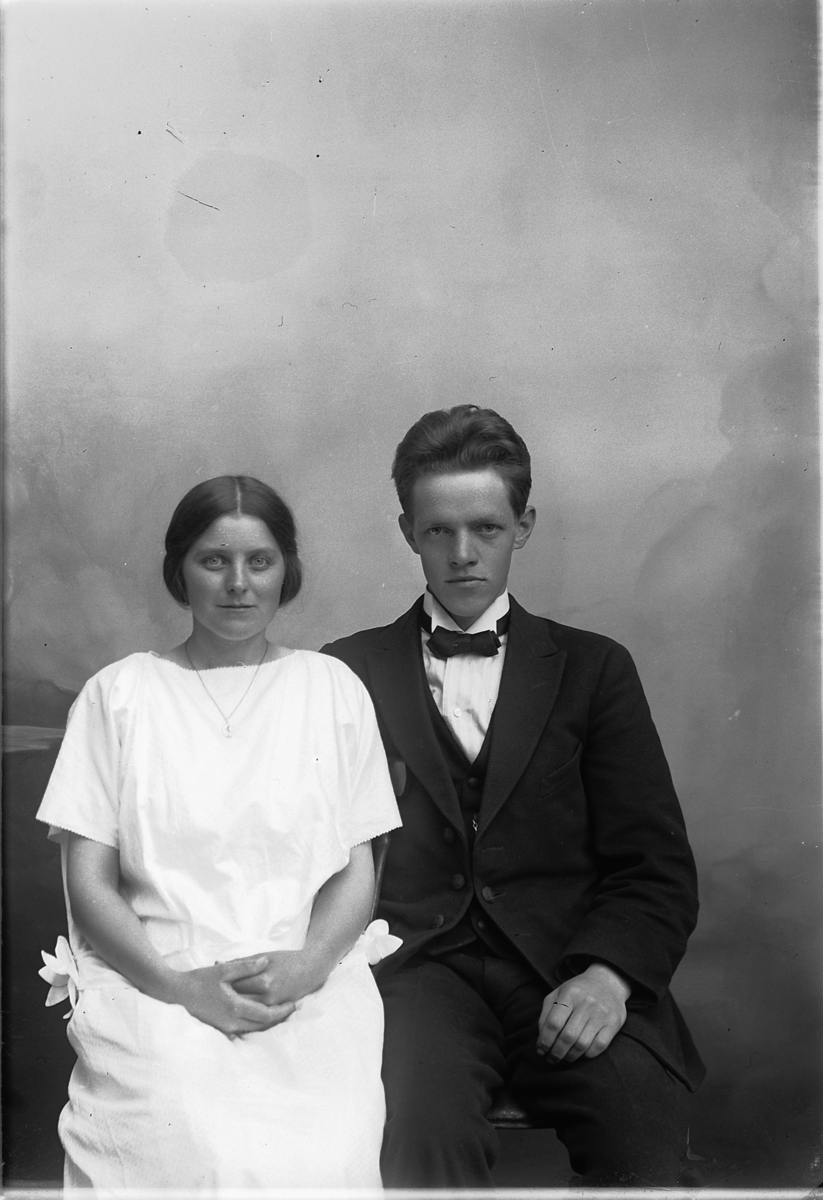 Simen Baardseth, Bryllup. Brudepar Even Baardseth og Helga Åsbrein, Åsbreien?