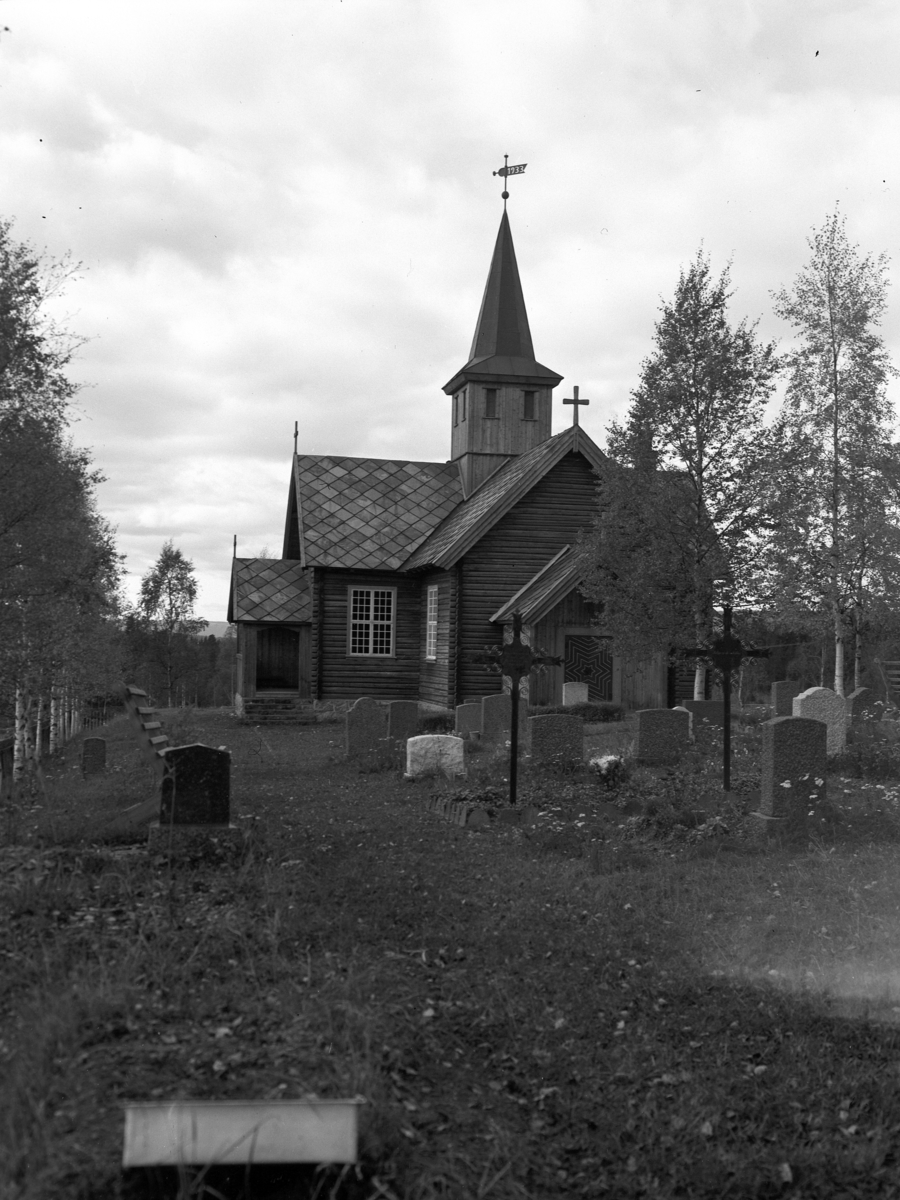 Kristian Heramb, Mesnali kirke i Ringsaker. Trekirke fra 1933.