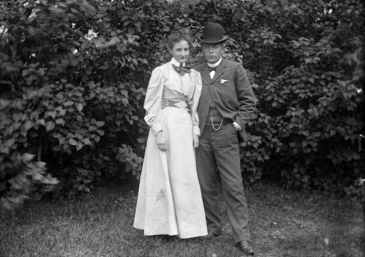 Martin Finborud, Julie (Lol) Nissen (1876-1960), f. Mellbye , Ole Harvig Nissen.