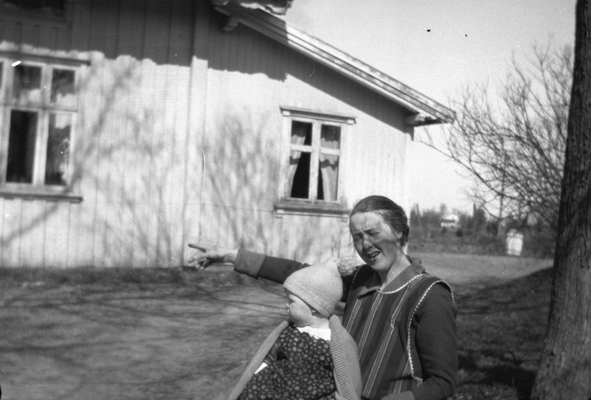 Håkon Prestkværn, Mor og barn, ukjent.