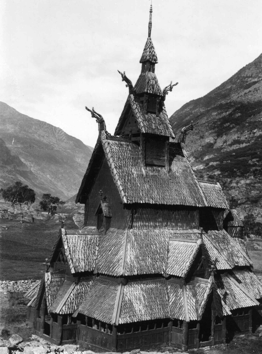 Axel Lindahl, Borgund stavkirke