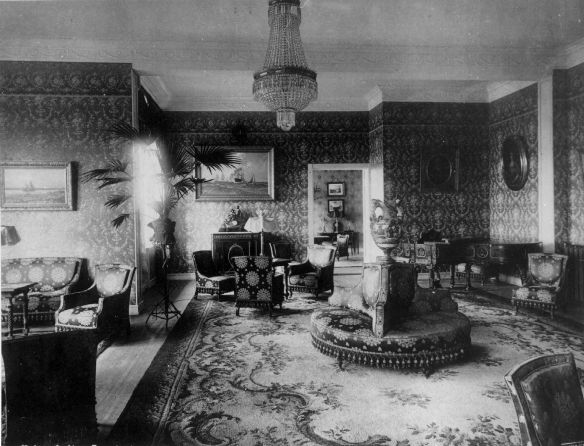Marthinius Skøien, Voksenkollen sanatorium, Oslo. Interiør fra stue.
