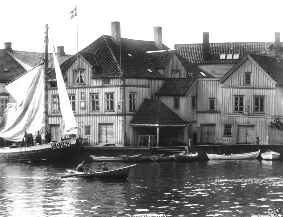 Anders Beer Wilse, Arendal 2