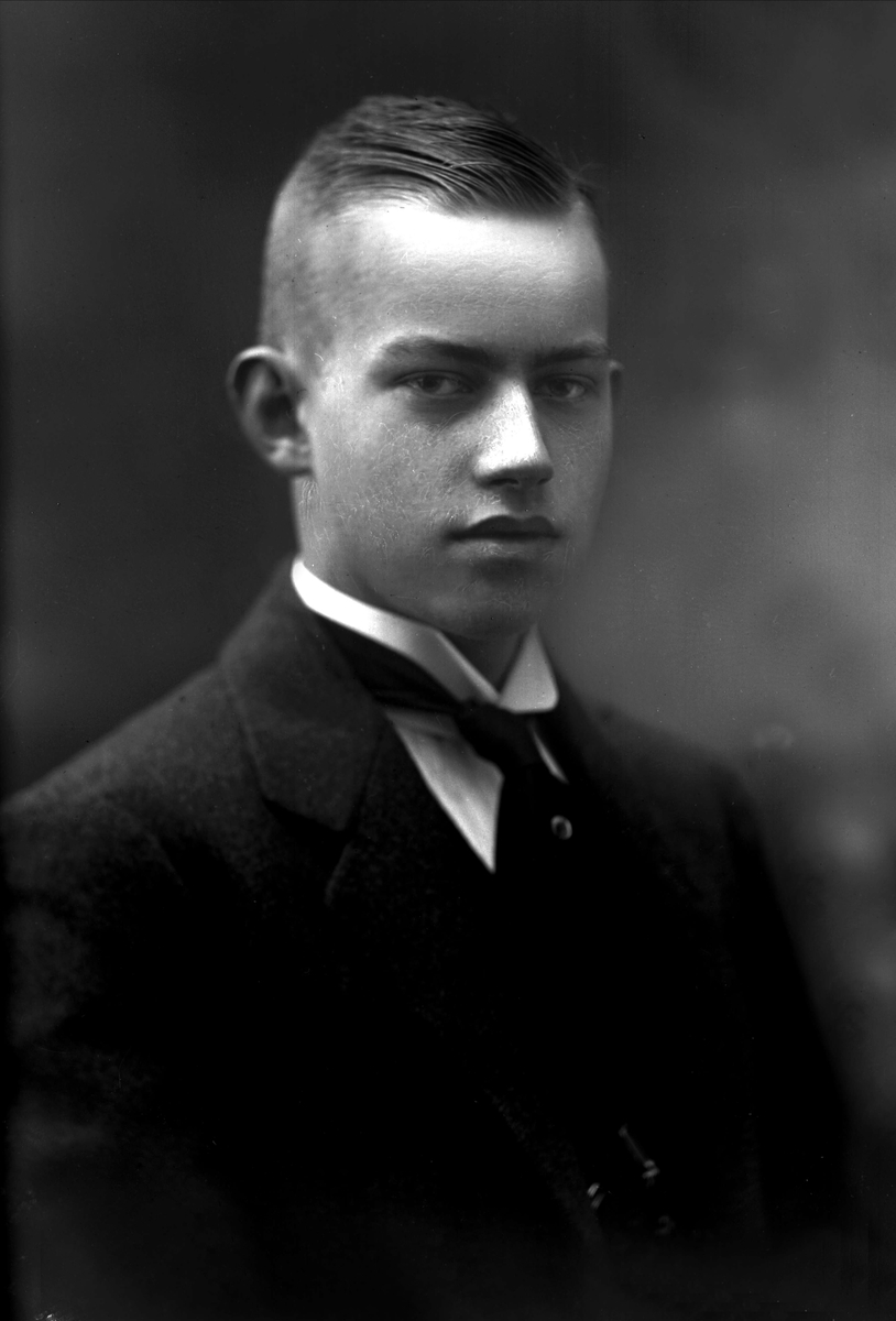 Gustav Borgen, NFB.02778