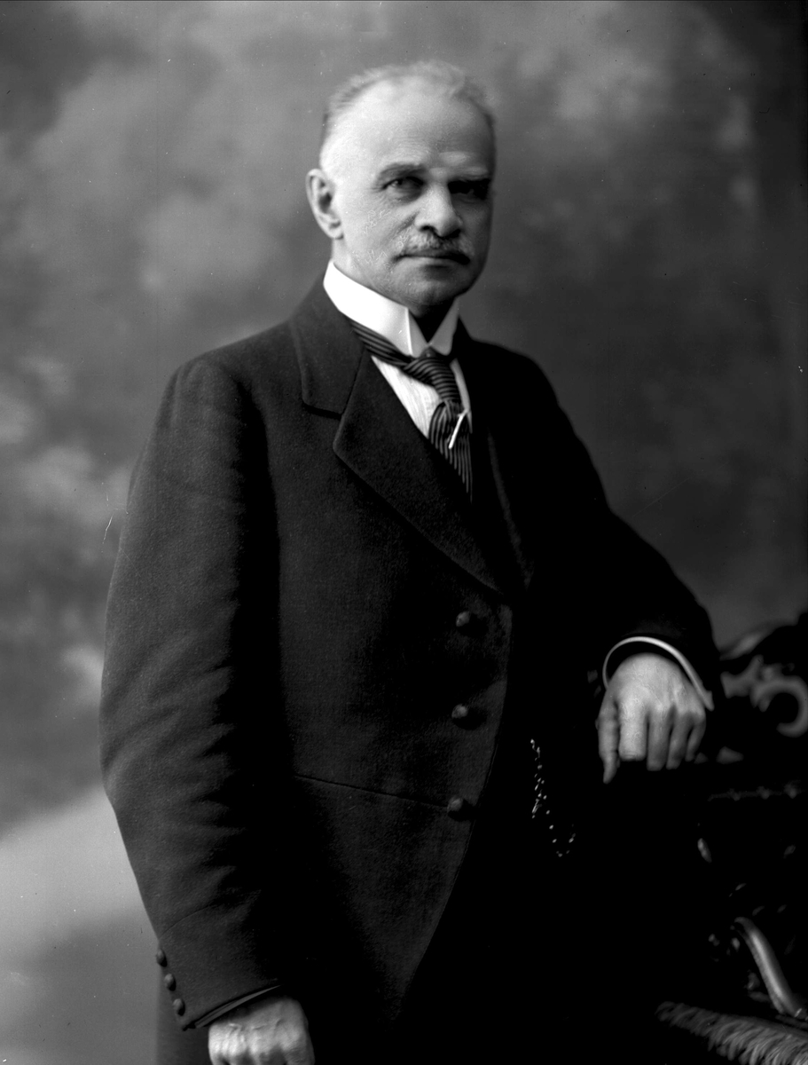 Gustav Borgen, NFB.04210