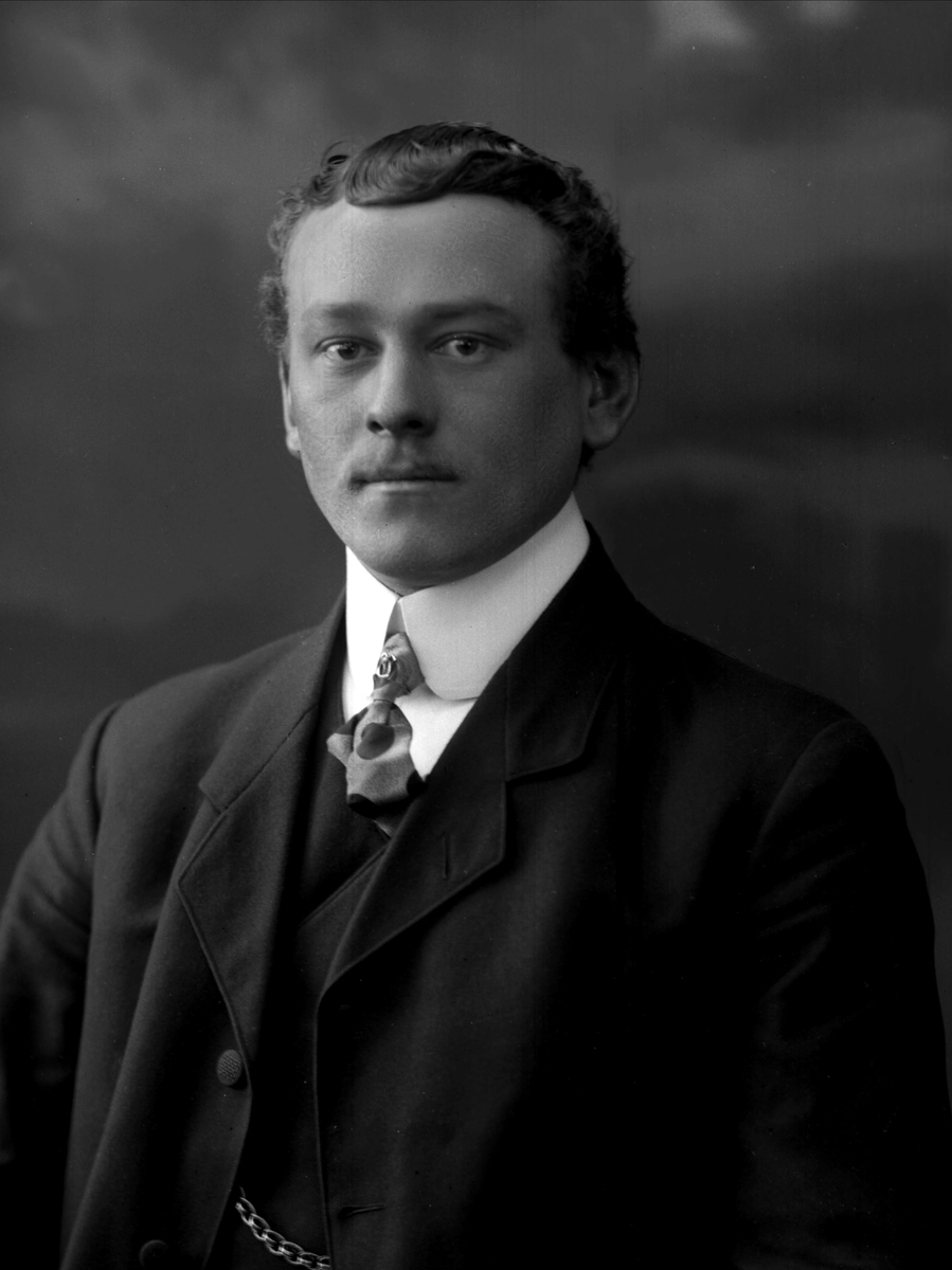 Gustav Borgen, NFB.04521