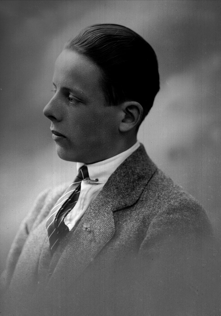Gustav Borgen, NFB.04633
