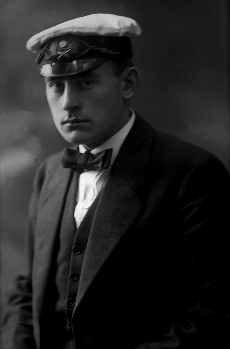 Gustav Borgen, NFB.08926