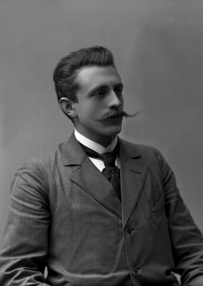 Gustav Borgen, NFB.09235