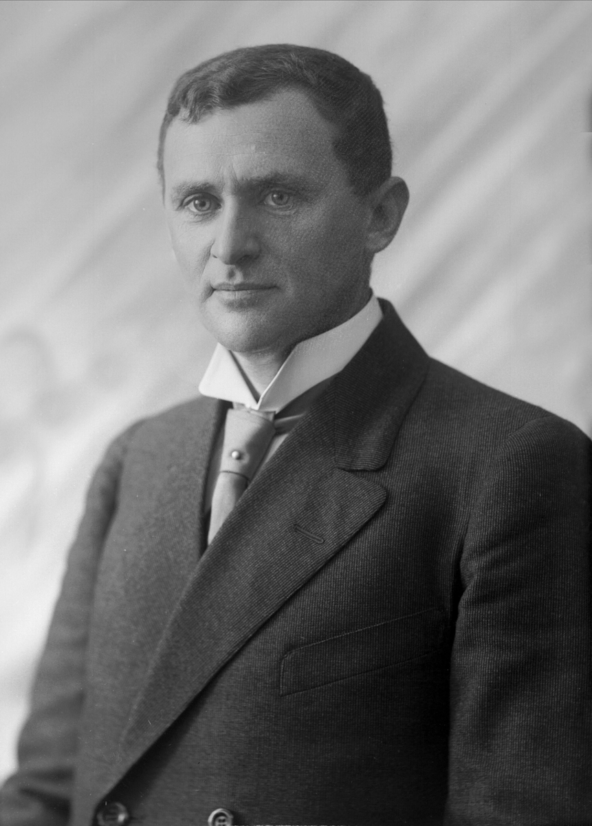 Gustav Borgen, NFB.09568