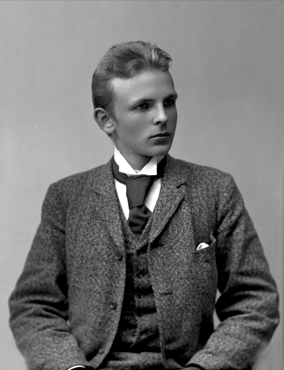 Gustav Borgen, NFB.09610