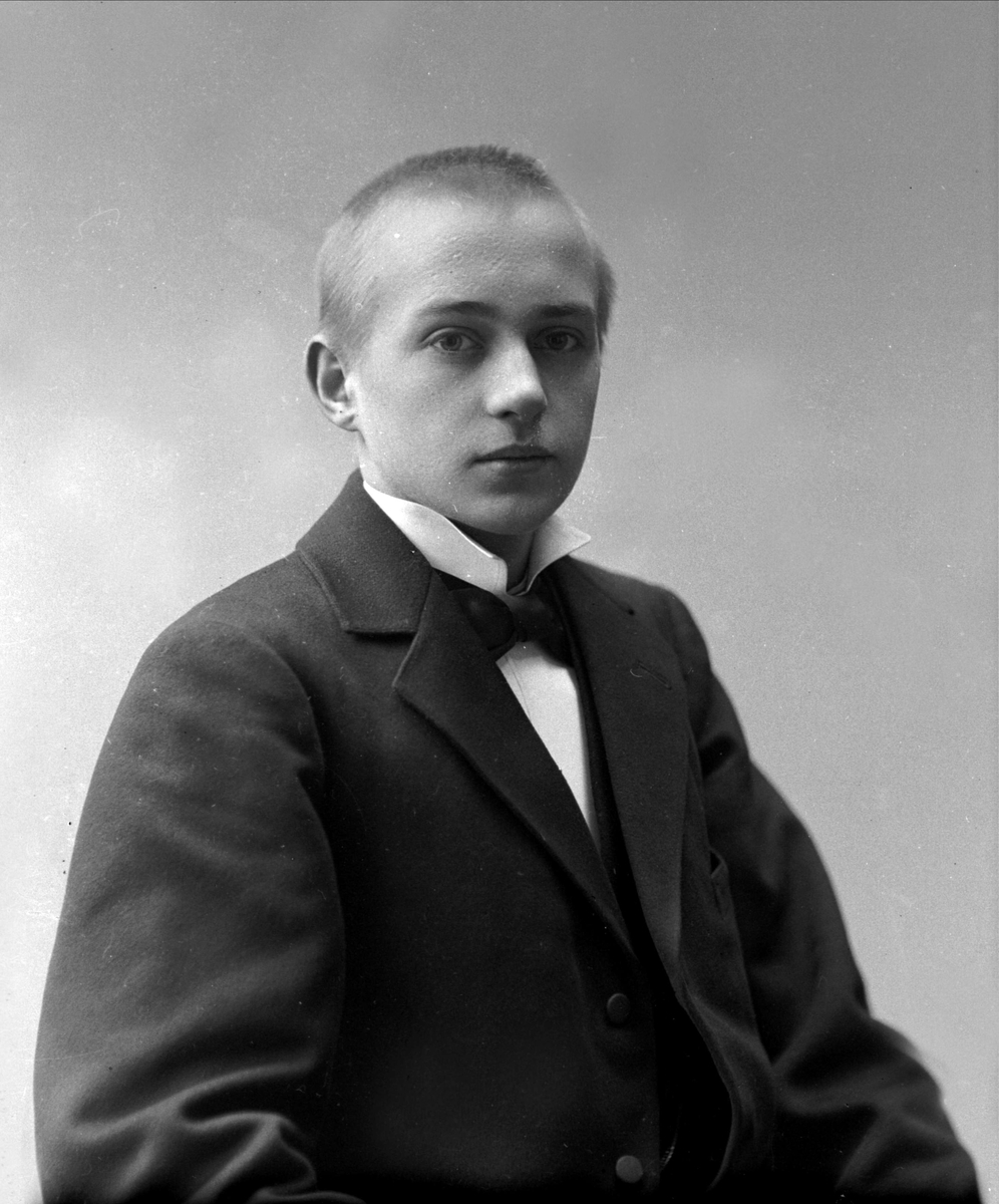 Gustav Borgen, NFB.09673