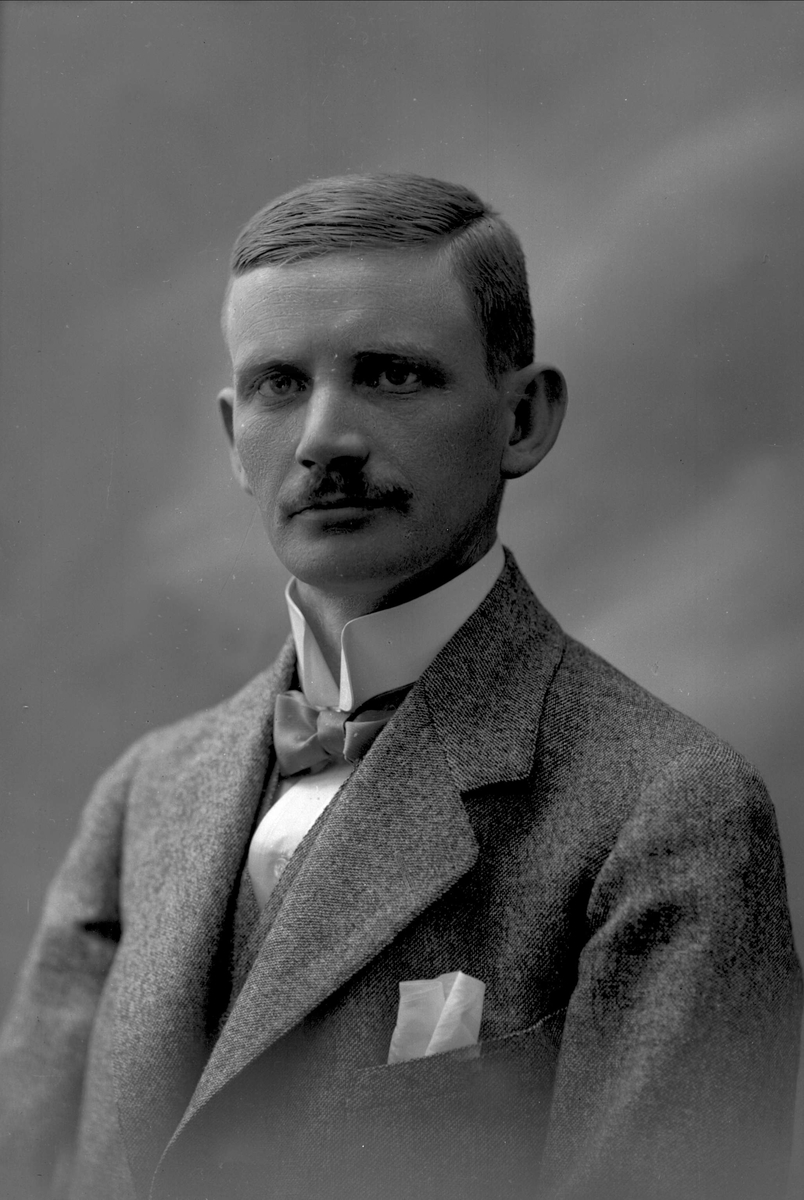 Gustav Borgen, NFB.09907