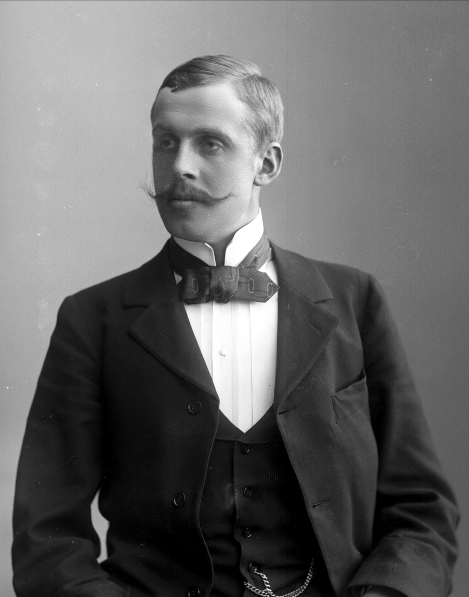 Gustav Borgen, NFB.10257