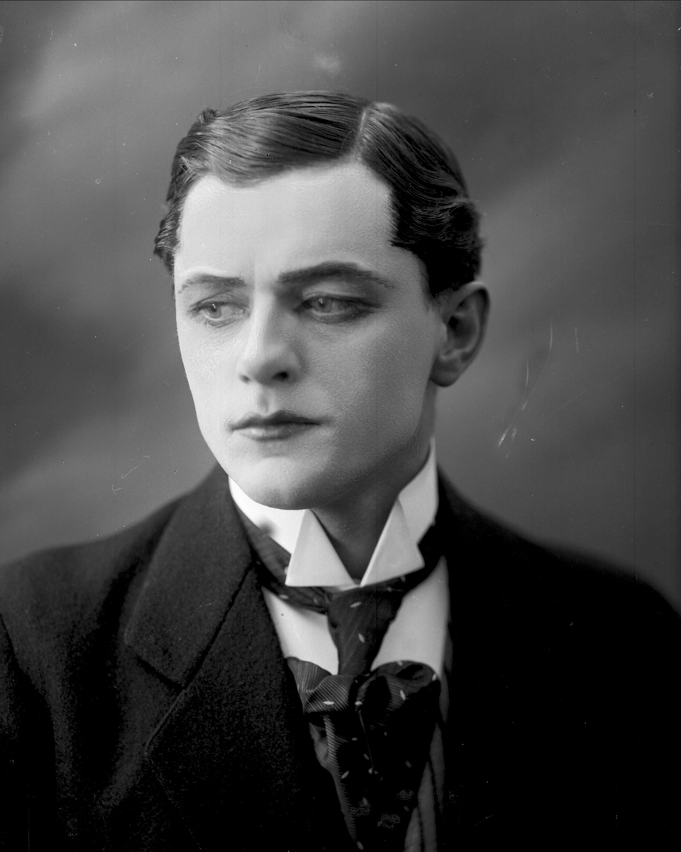 Gustav Borgen, Portrett, skuespiller Buttedal.