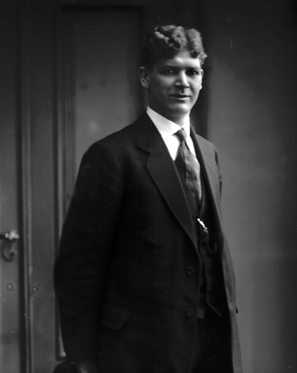 Gustav Borgen, NFB.13058