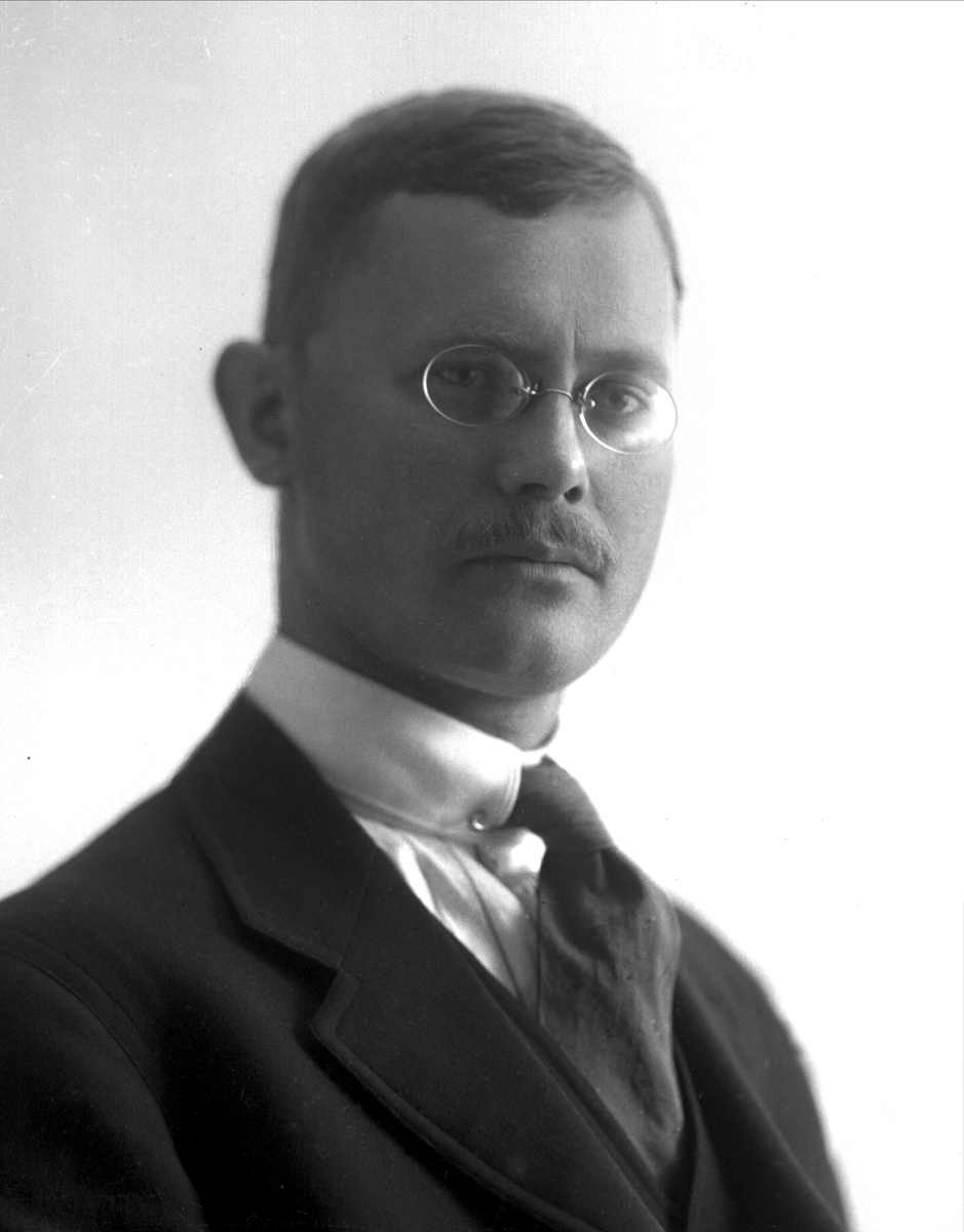 Gustav Borgen, NFB.20798