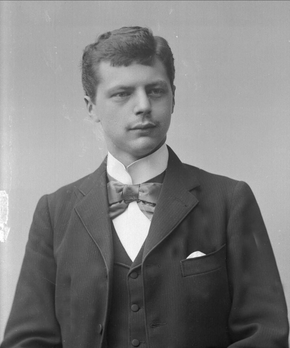 Gustav Borgen, NFB.22174