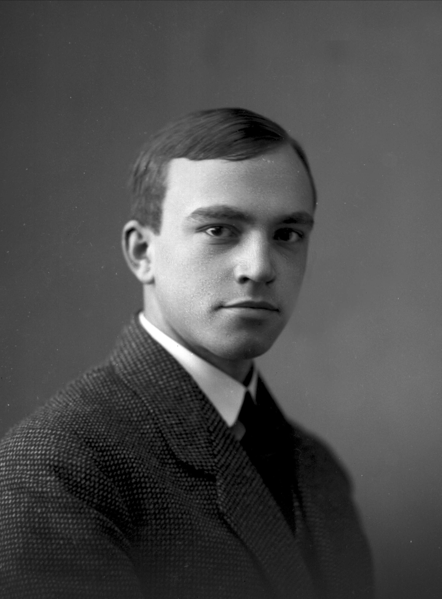 Gustav Borgen, NFB.22967