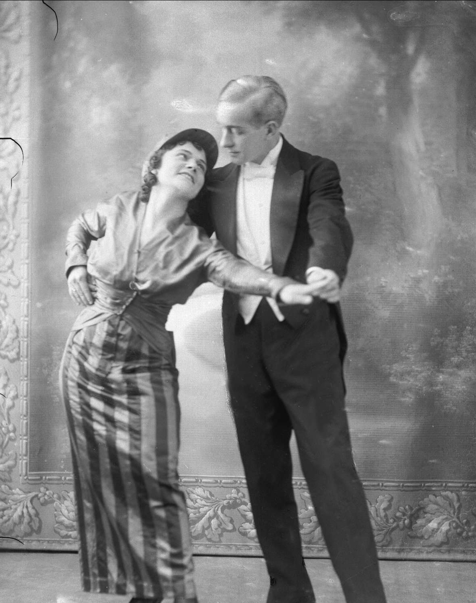 Gustav Borgen, Dansegruppe, Centralteatret.