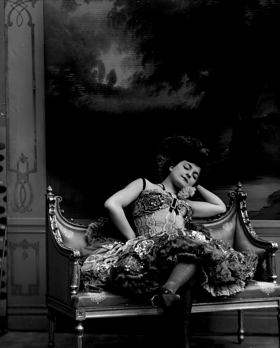 Gustav Borgen, Portrett, danserinnen mademoiselle Ydette-Jolie. 25.5.1906