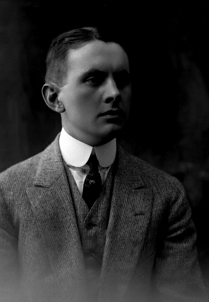 Gustav Borgen, NFB.24556