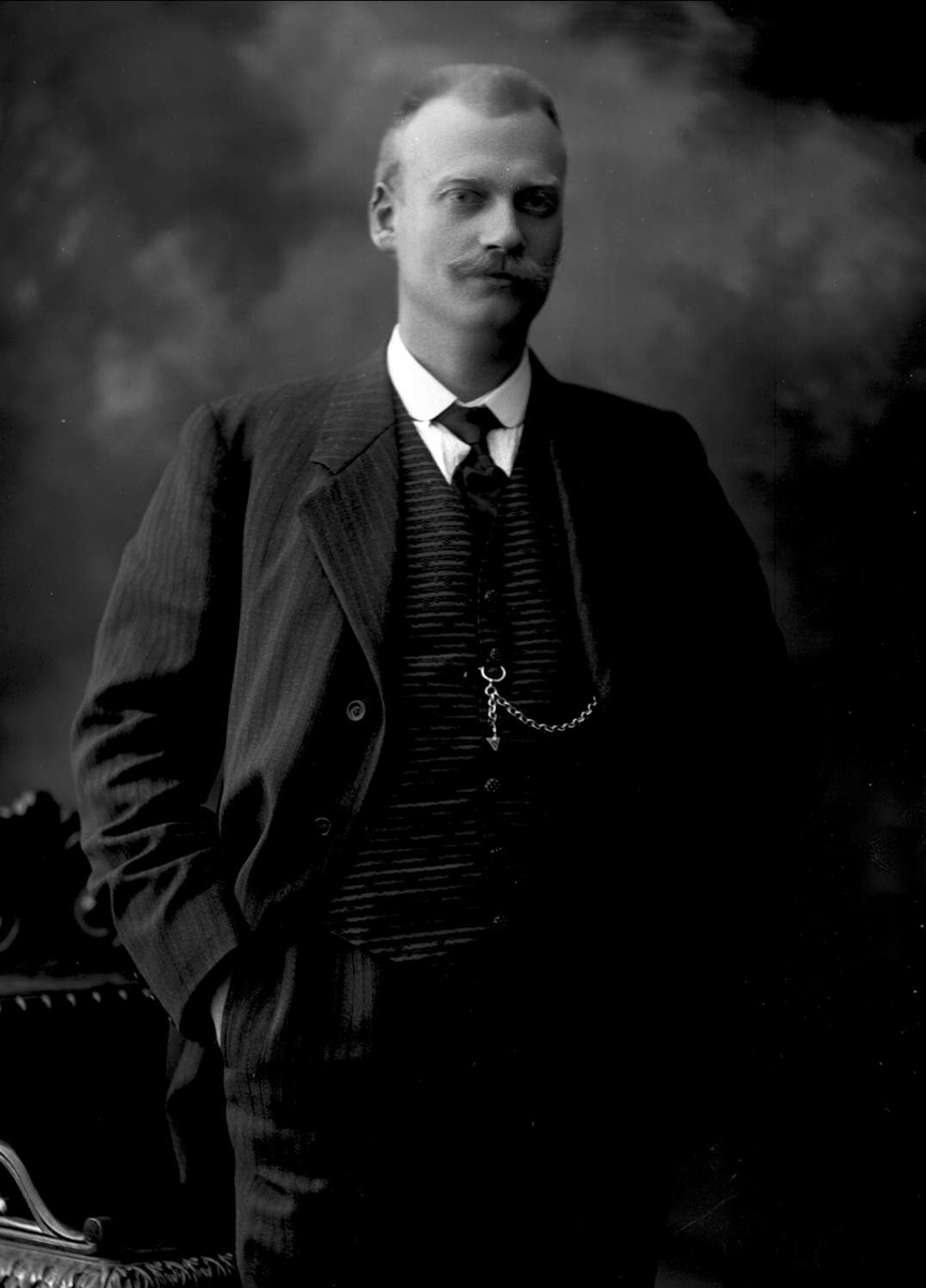 Gustav Borgen, NFB.24572