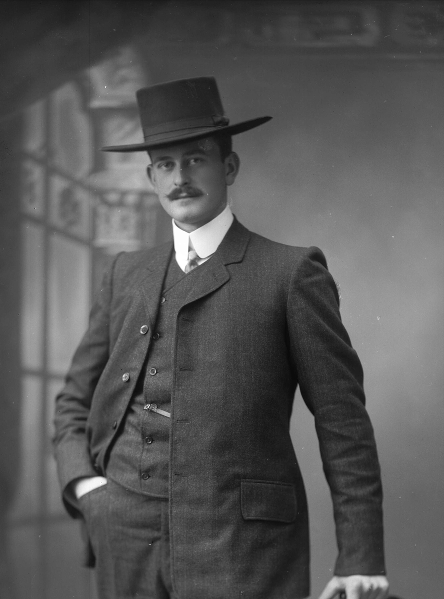 Gustav Borgen, NFB.25210