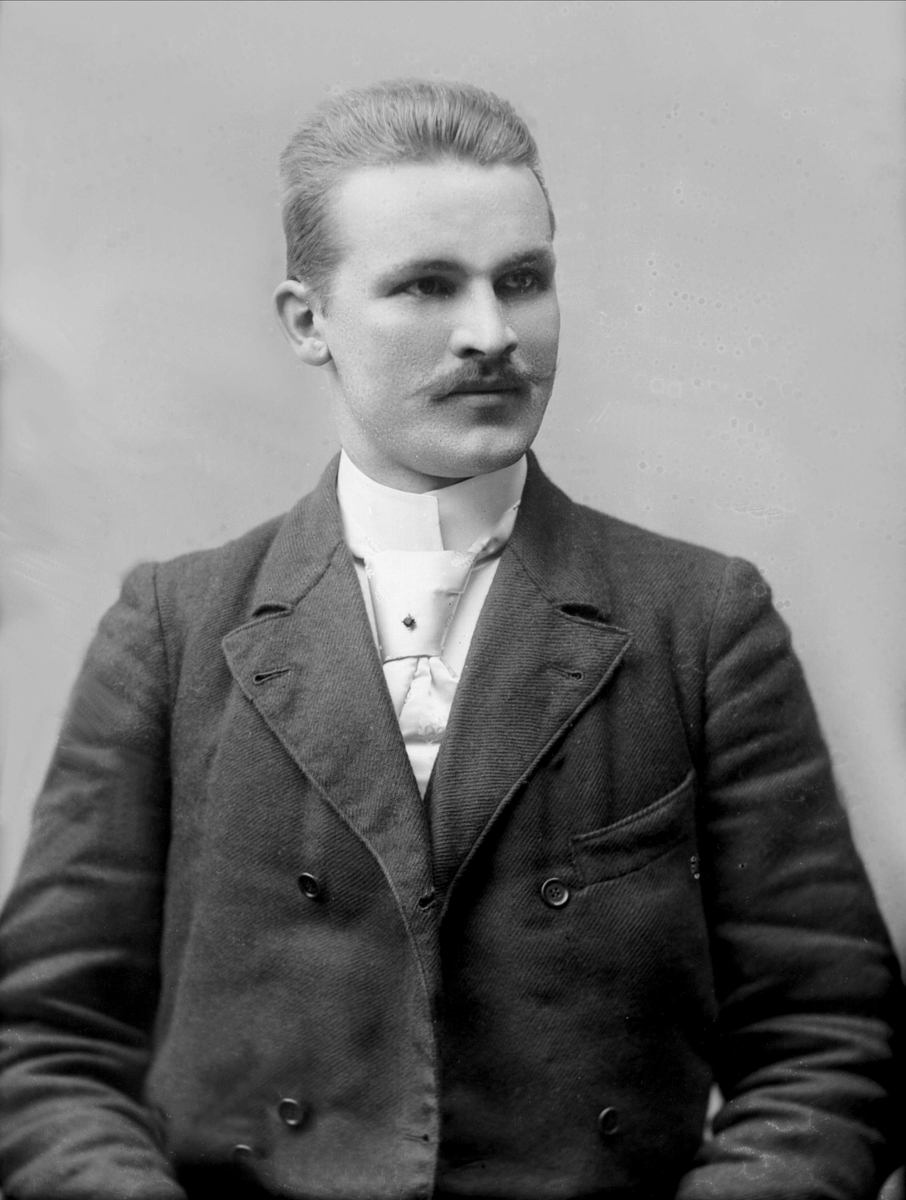 Gustav Borgen, NFB.26135