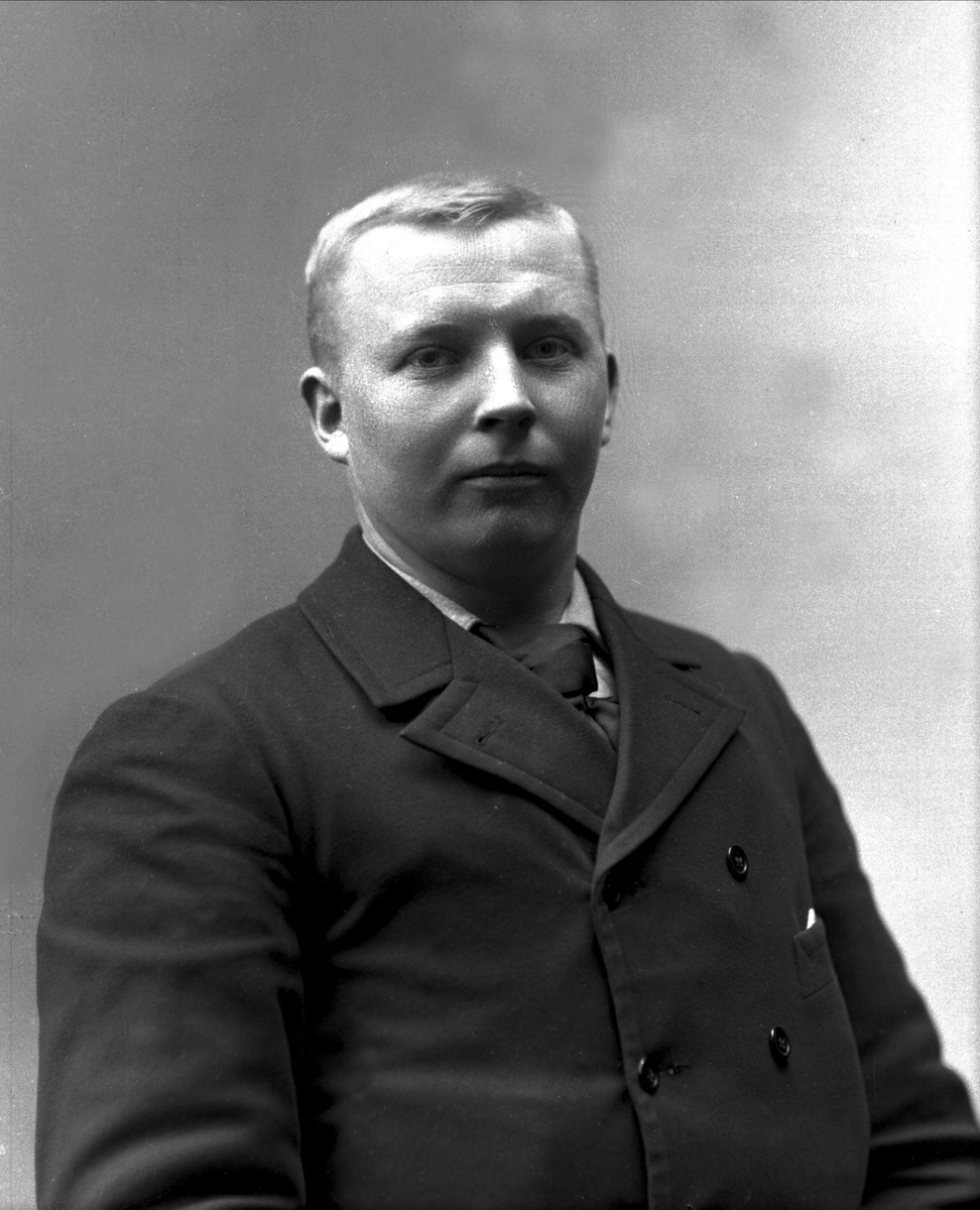 Gustav Borgen, NFB.26378