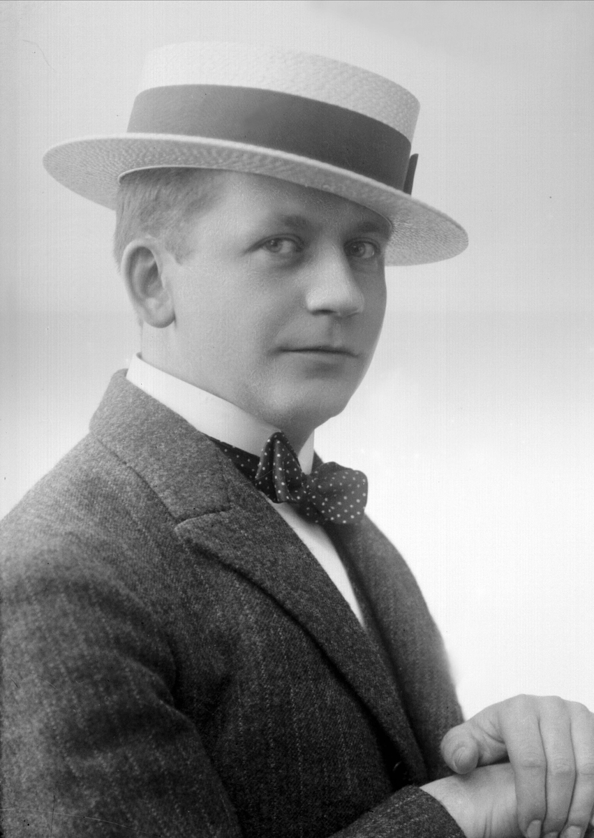 Gustav Borgen, NFB.27176