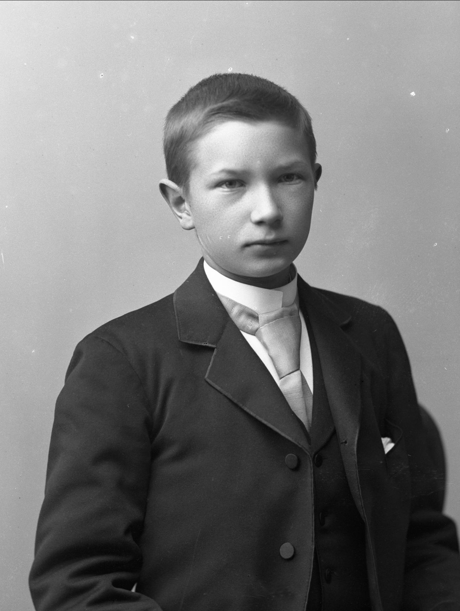 Gustav Borgen, NFB.27435