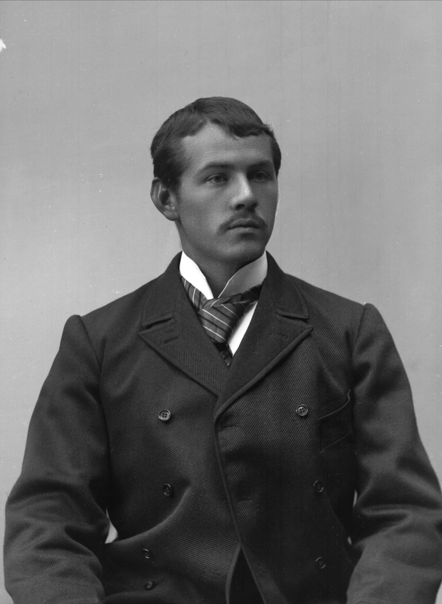 Gustav Borgen, NFB.27755