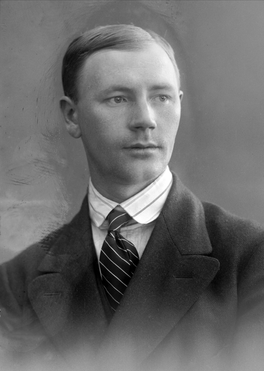 Gustav Borgen, NFB.28217