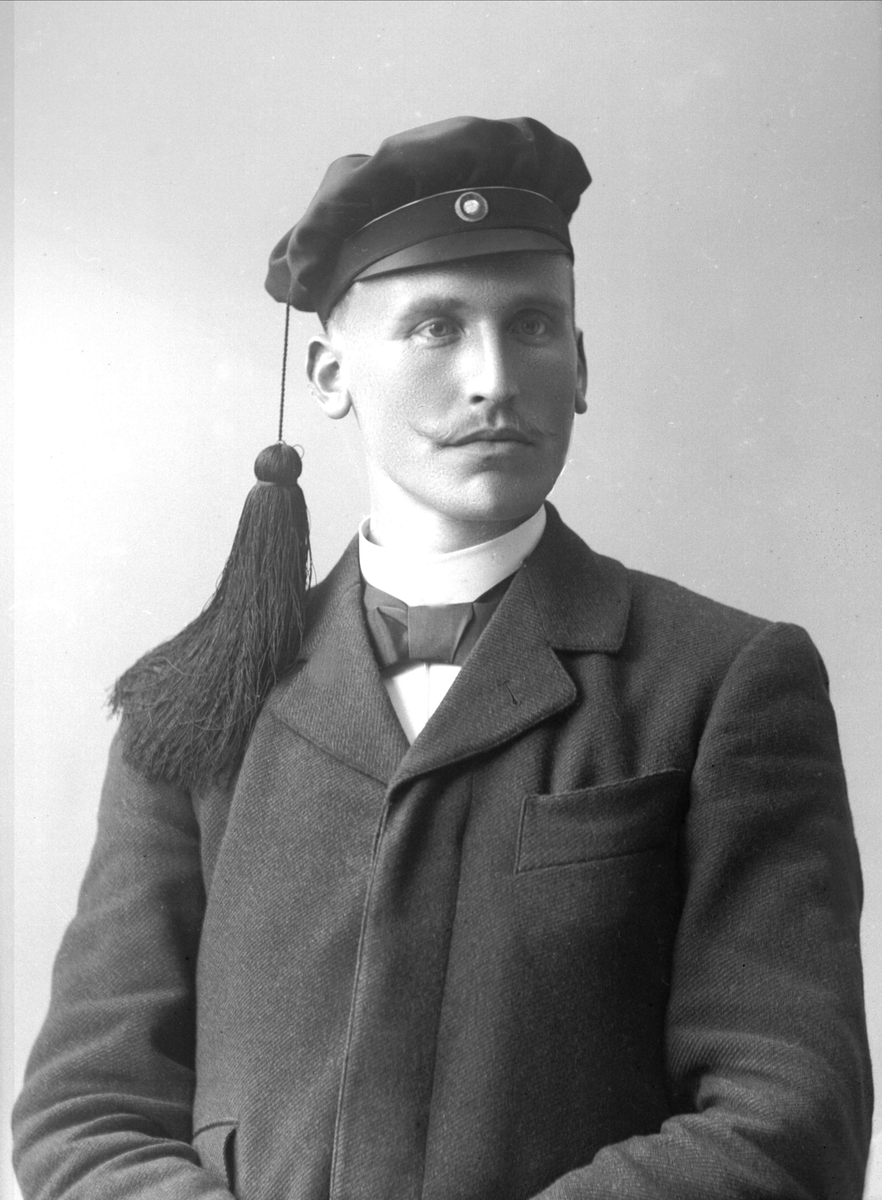 Gustav Borgen, Portrett, student O Islandswold.