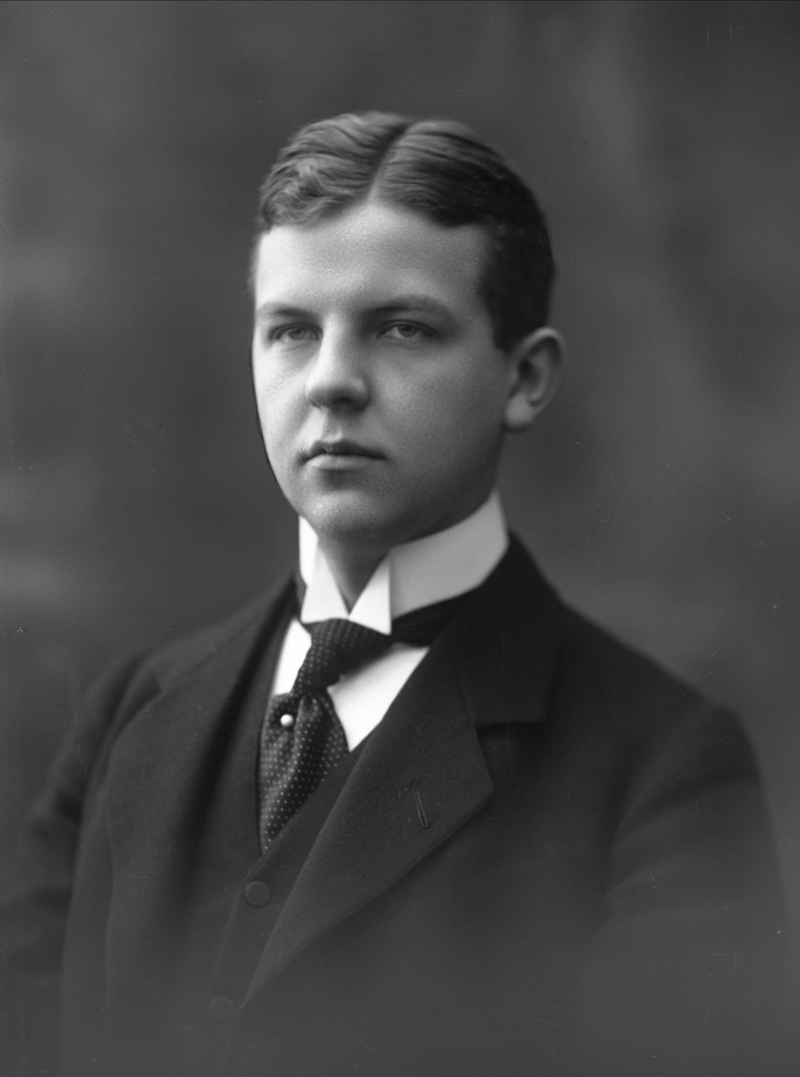 Gustav Borgen, NFB.33443