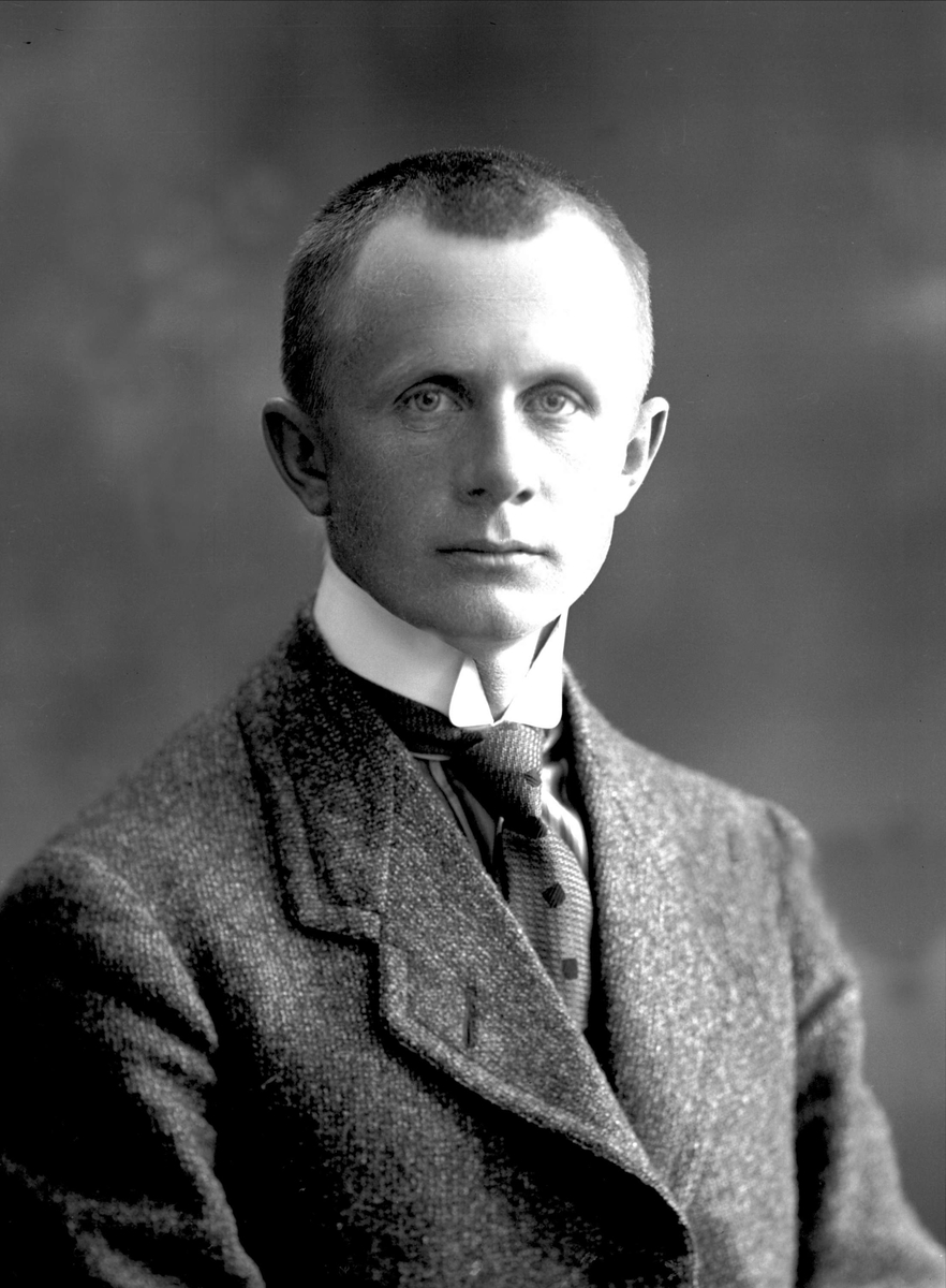 Gustav Borgen, NFB.34176
