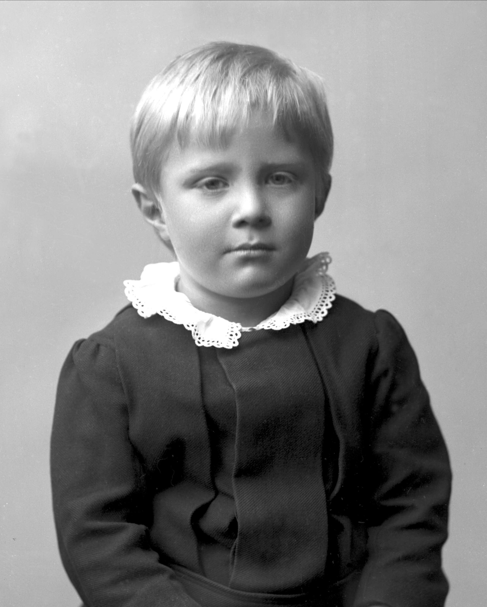Gustav Borgen, NFB.34355