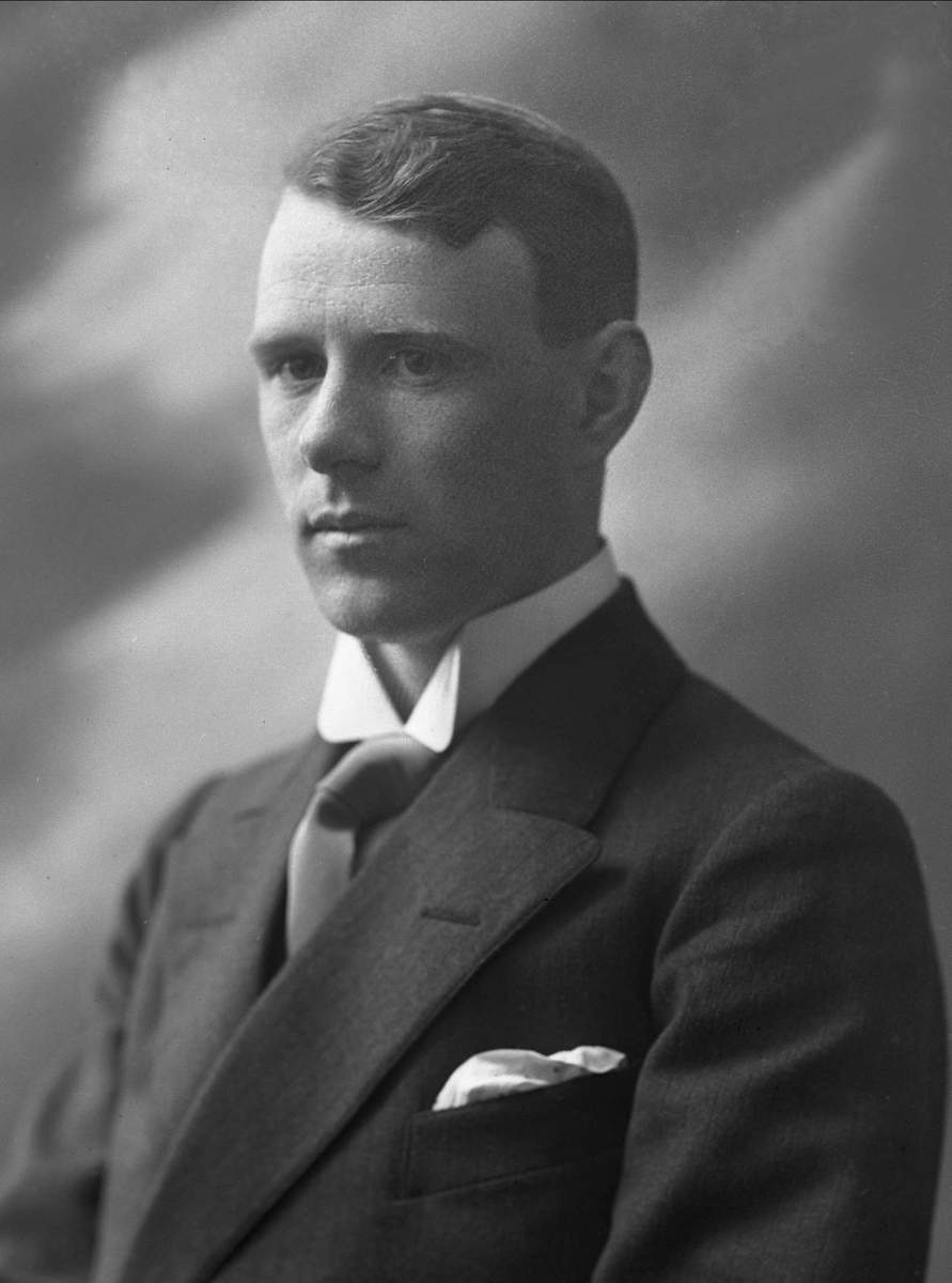 Gustav Borgen, NFB.35768