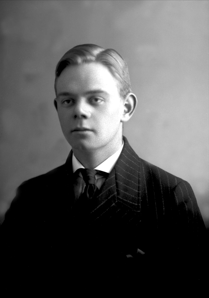 Gustav Borgen, NFB.37193