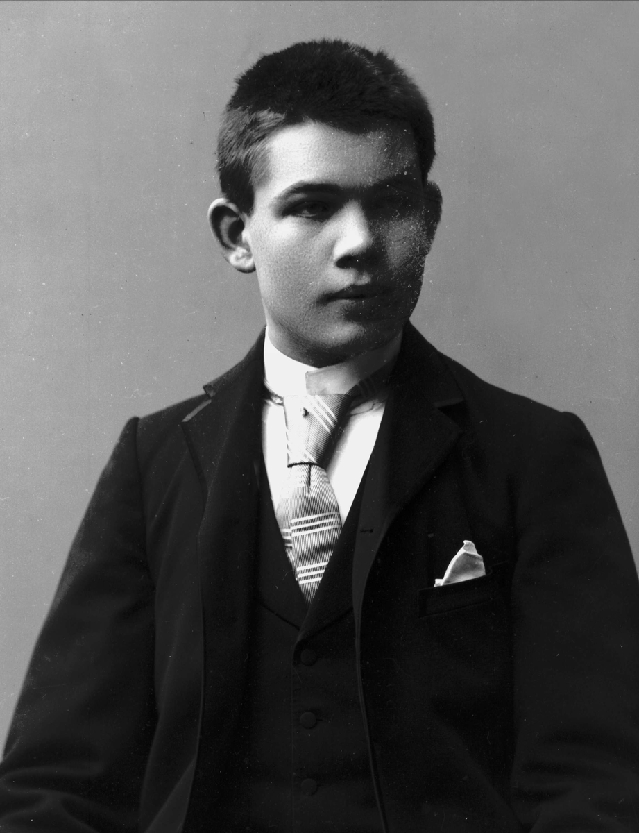 Gustav Borgen, NFB.37397