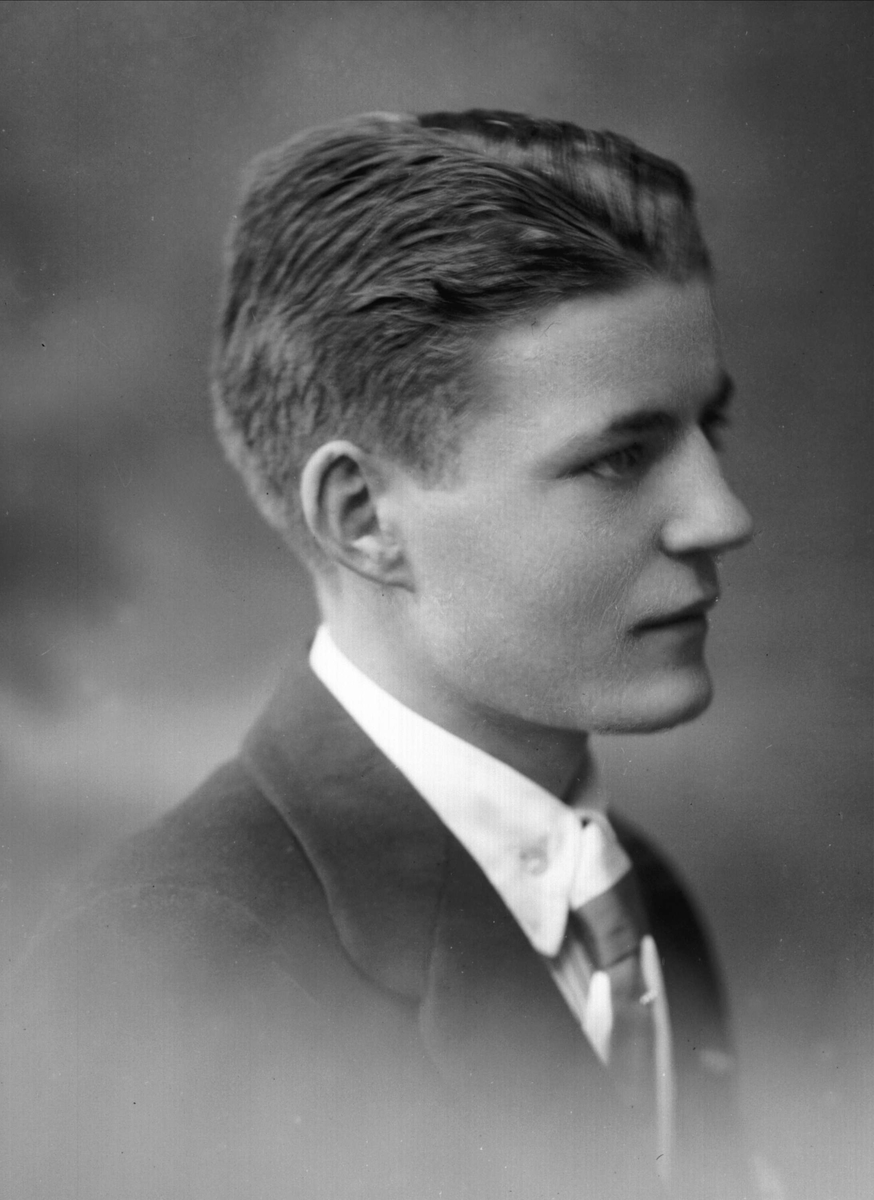 Gustav Borgen, NFB.37843