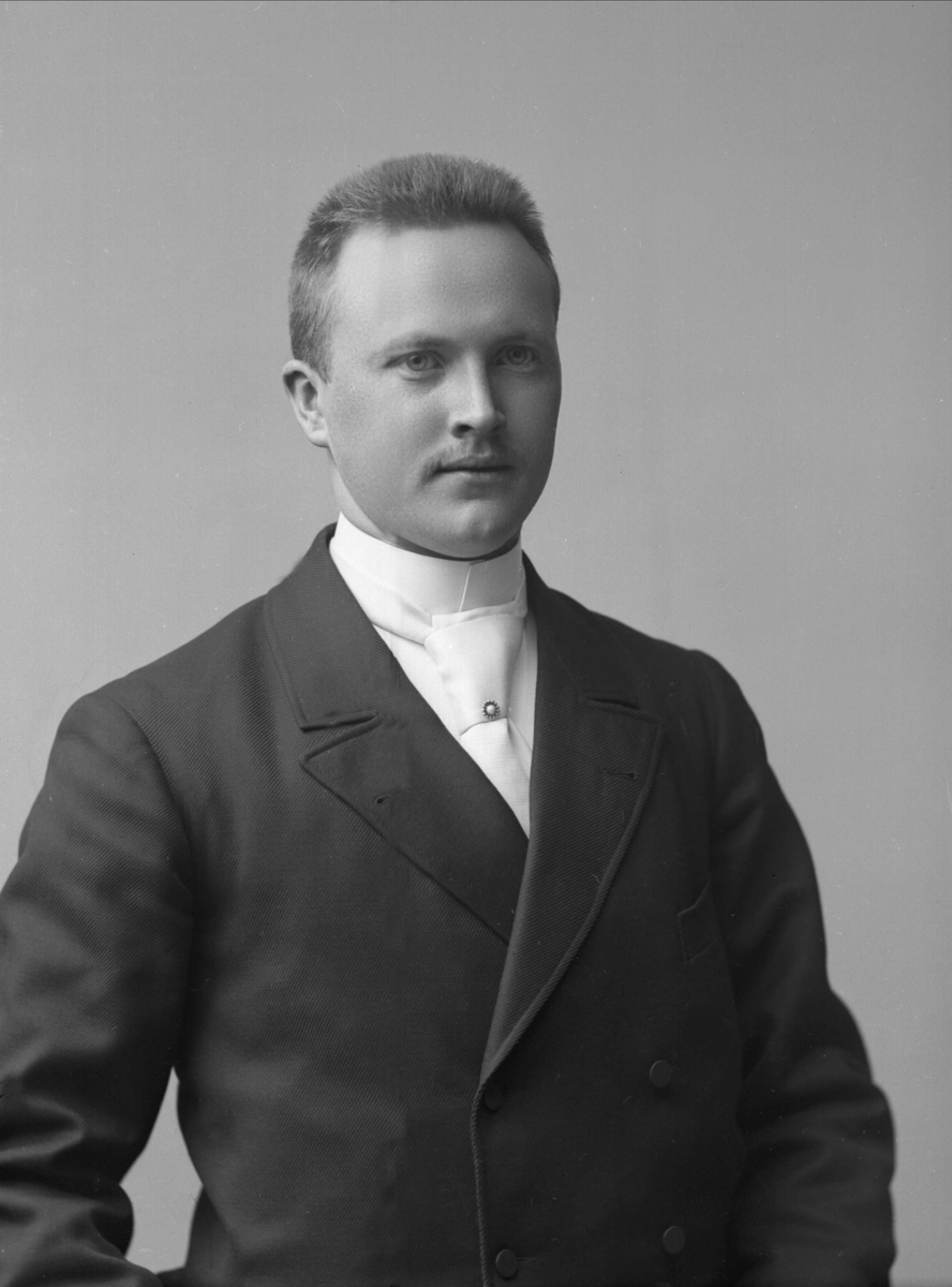 Gustav Borgen, NFB.38669