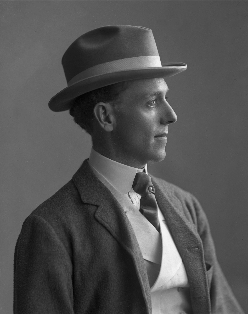 Gustav Borgen, NFB.40657