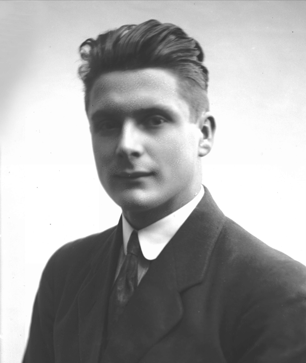 Gustav Borgen, NFB.41864