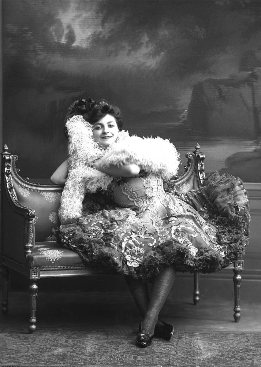 Gustav Borgen, Portrett, danserinne. Mademoiselle Ydette-Jolie